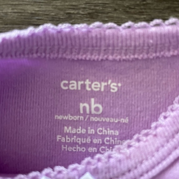 Set of 8 Carter’s Baby Girl Onesies Sz NB - Picture 6 of 6